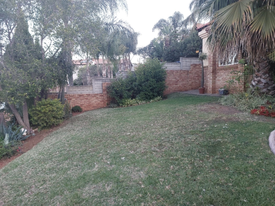 3 Bedroom Property for Sale in Safari Gardens North West